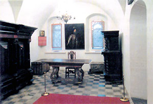 Убранство жилой комнаты богатой московской семьи в XVII веке