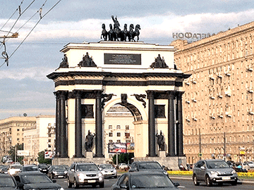 Экскурсии по Москве - Триумфальная арка